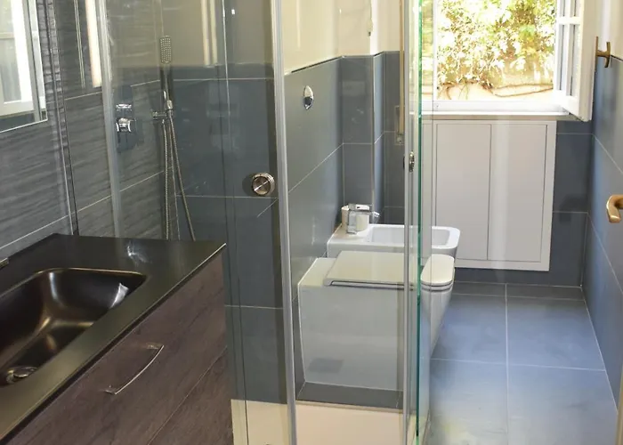 Independent Located A Few Minutes Walk From The In Quiet Area * Palermo